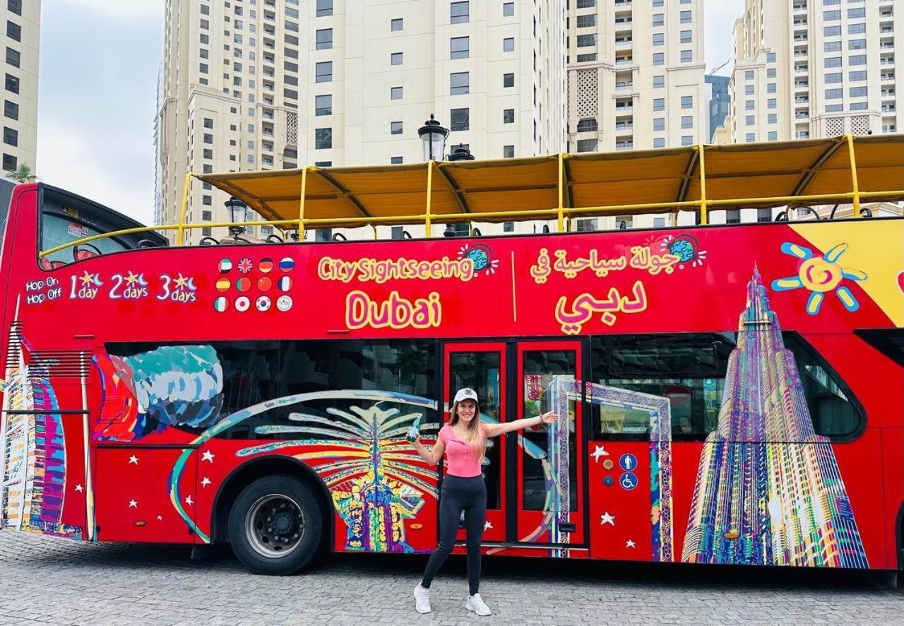 Hostel Travel Hub Premium Dubai Exterior foto